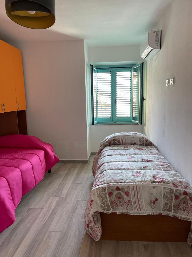 Casa Vacanze Sa Piazza Leilighet Dorgali Eksteriør bilde