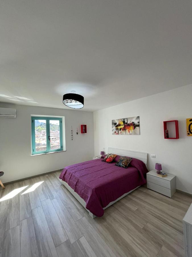Casa Vacanze Sa Piazza Leilighet Dorgali Eksteriør bilde
