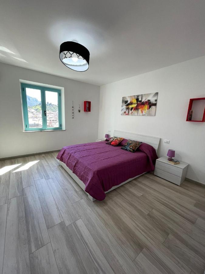 Casa Vacanze Sa Piazza Leilighet Dorgali Eksteriør bilde
